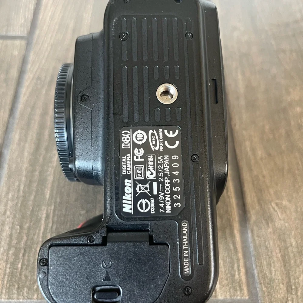 Nikon D80 DSLR kit